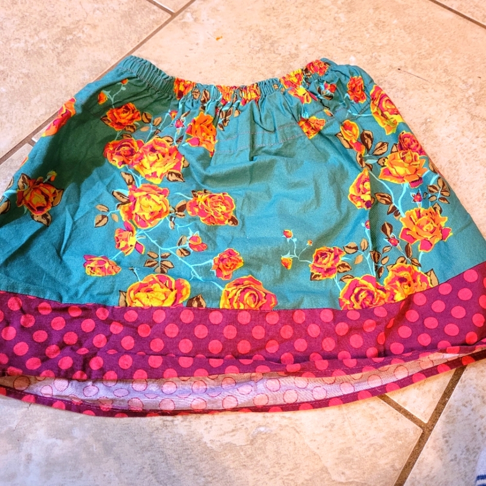 Girls skirt